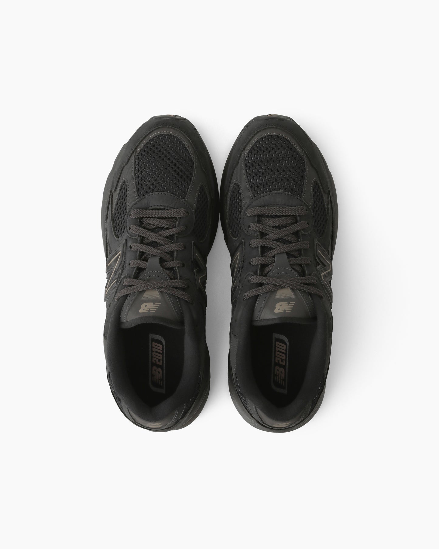 U2010TTB Black / Black Cement