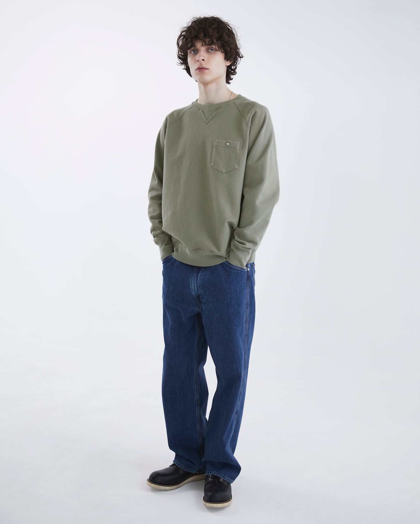 Club Crewneck Olive