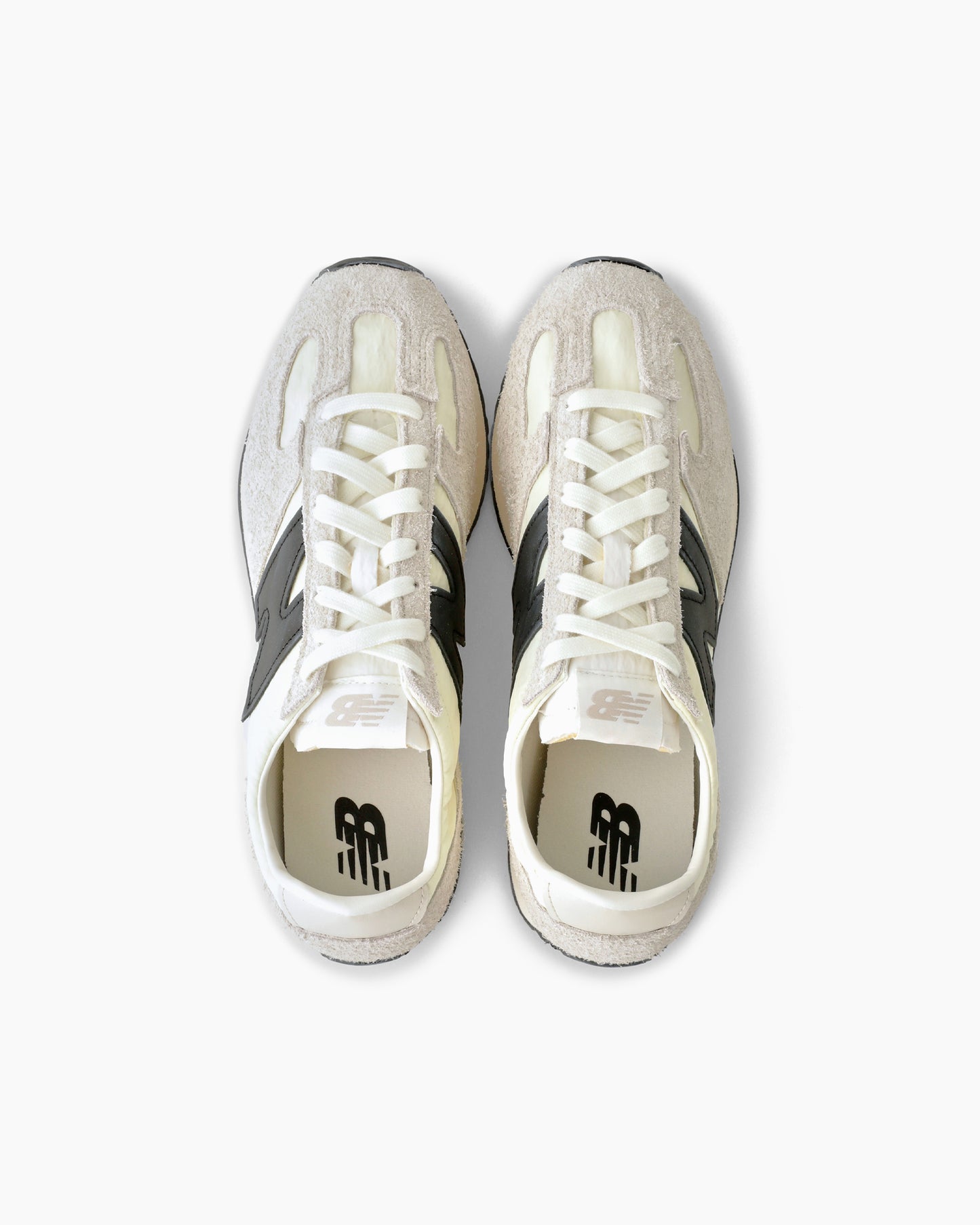 U471AM Black