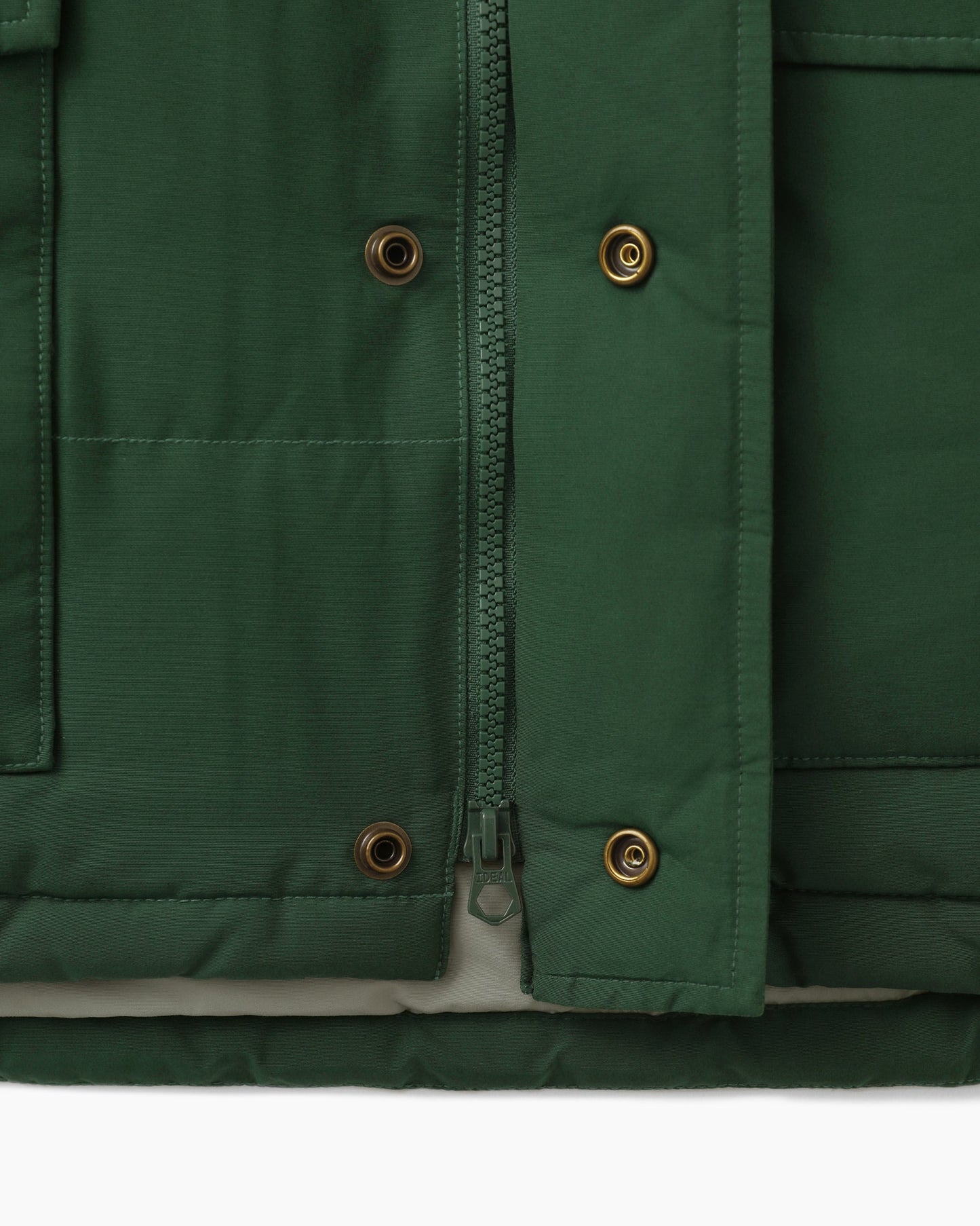 Trail Down Vest Forest