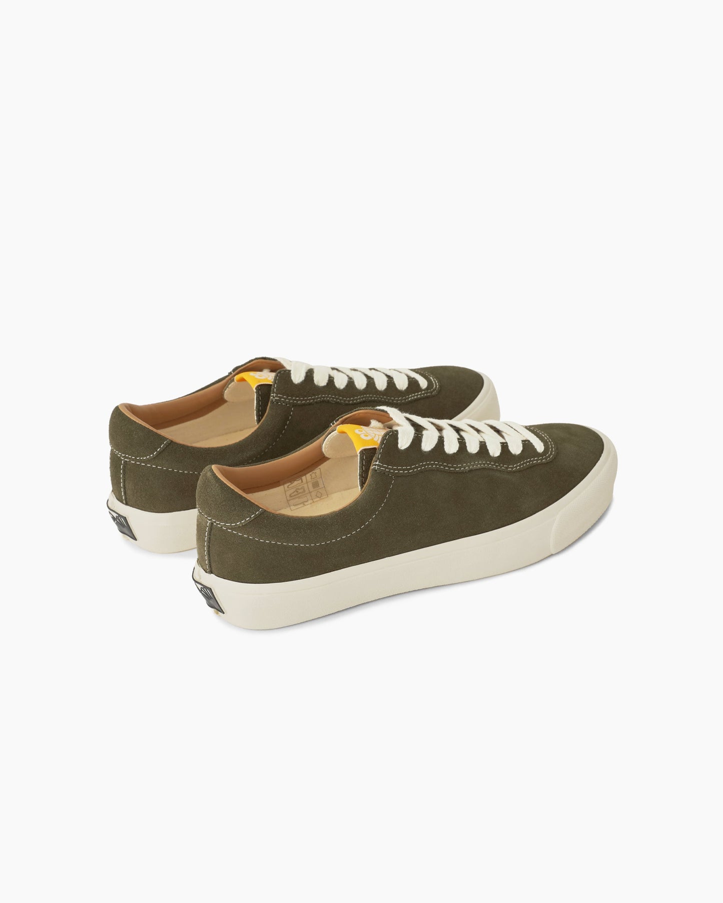 VM001 Lo Suede Dusty Green / White
