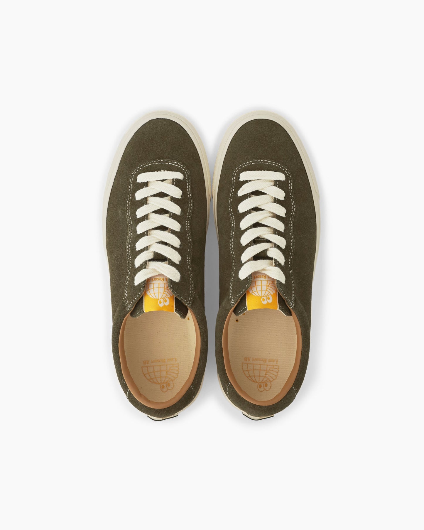 VM001 Lo Suede Dusty Green / White