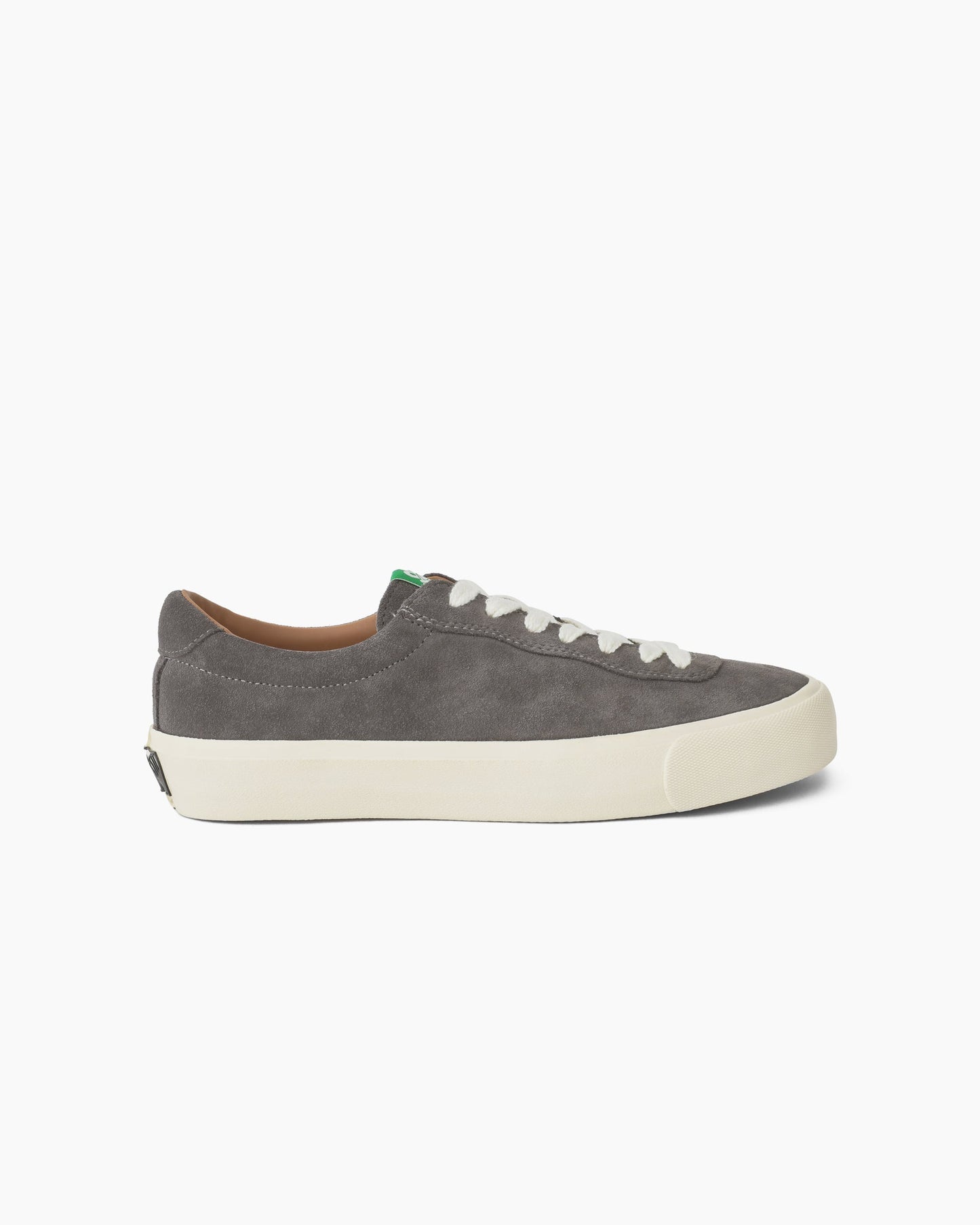 VM001 Lo Suede Grey / White