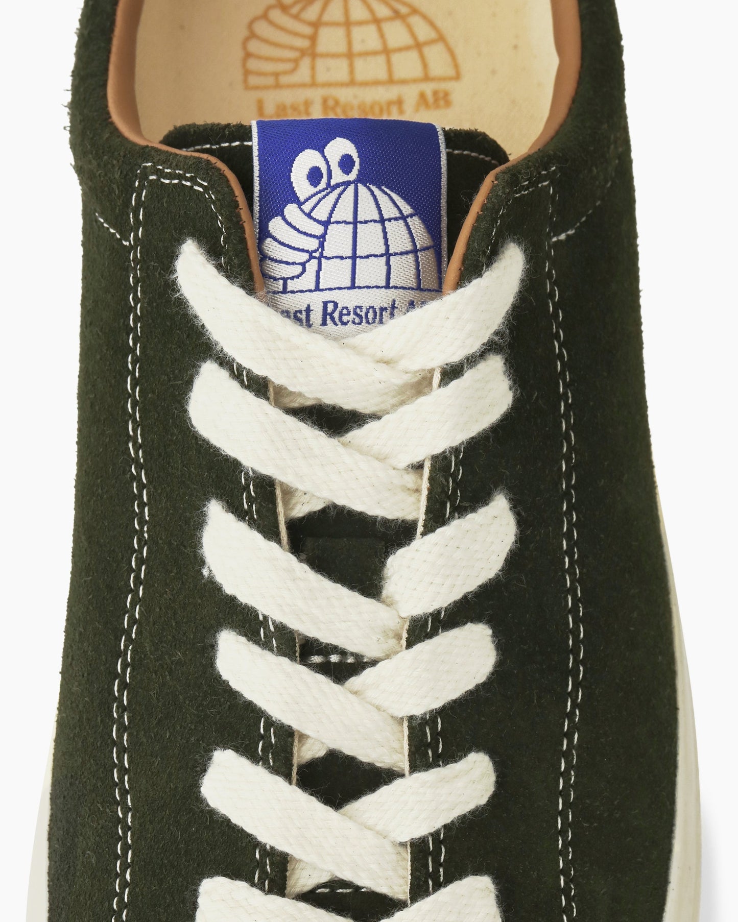 VM003 Lo Suede Olive / White