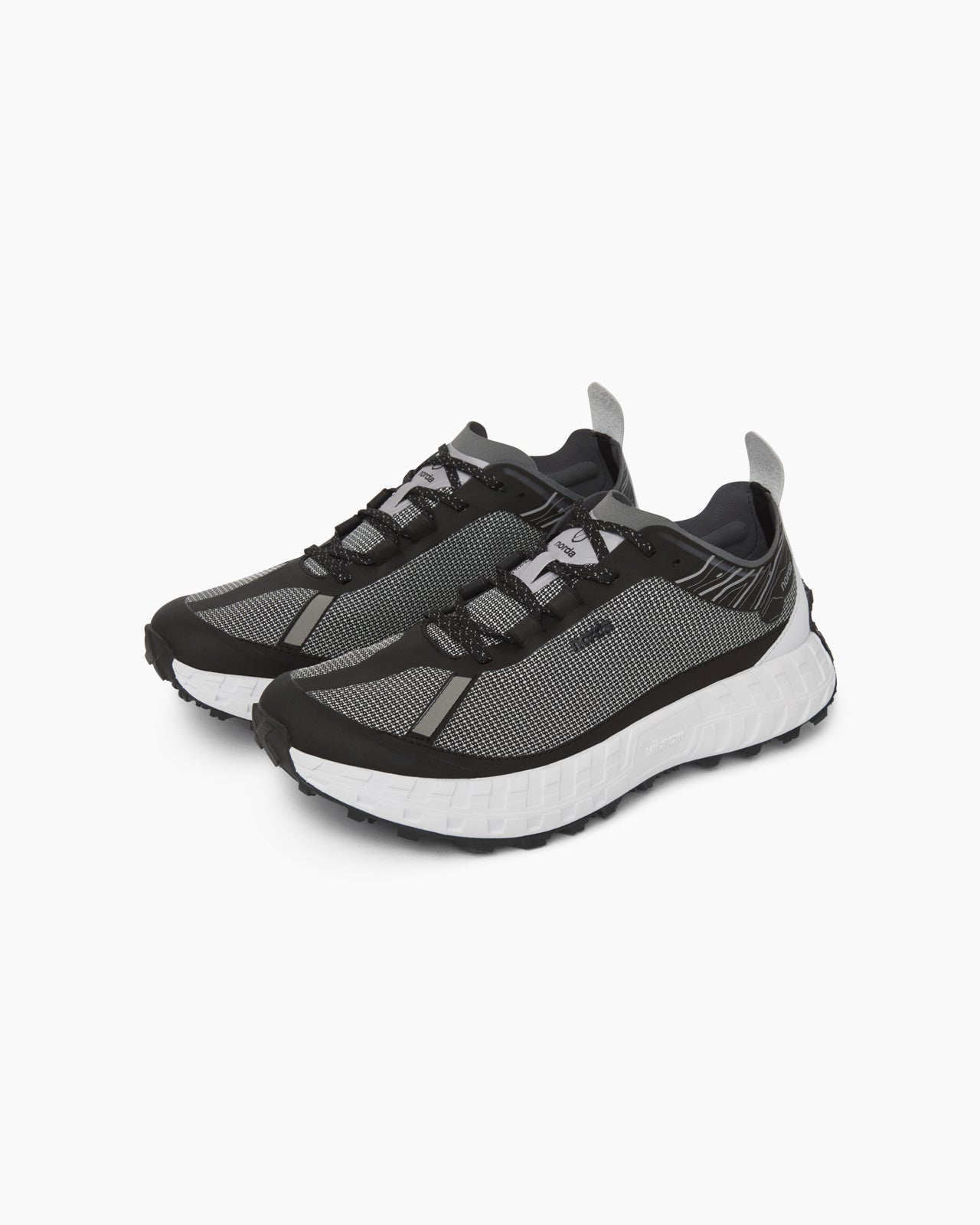 norda 001 Black
