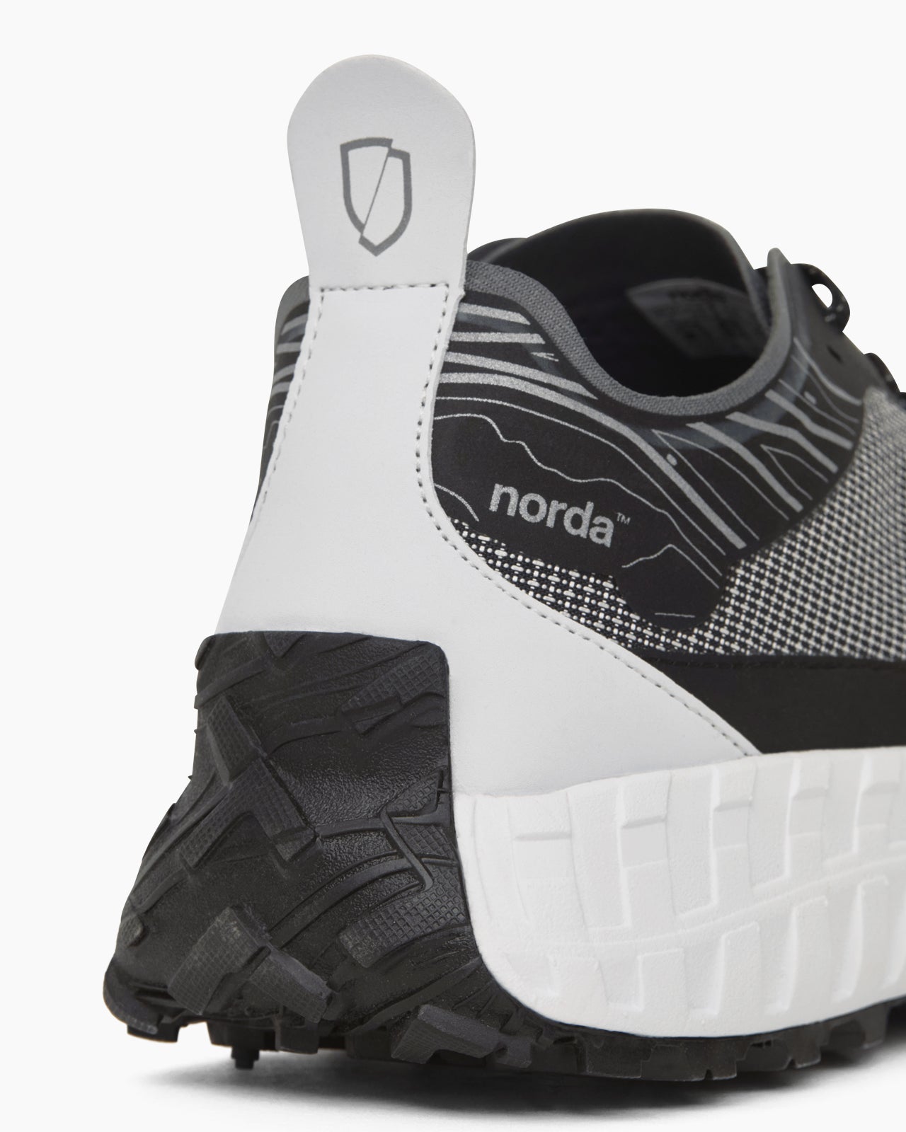 norda 001 Black