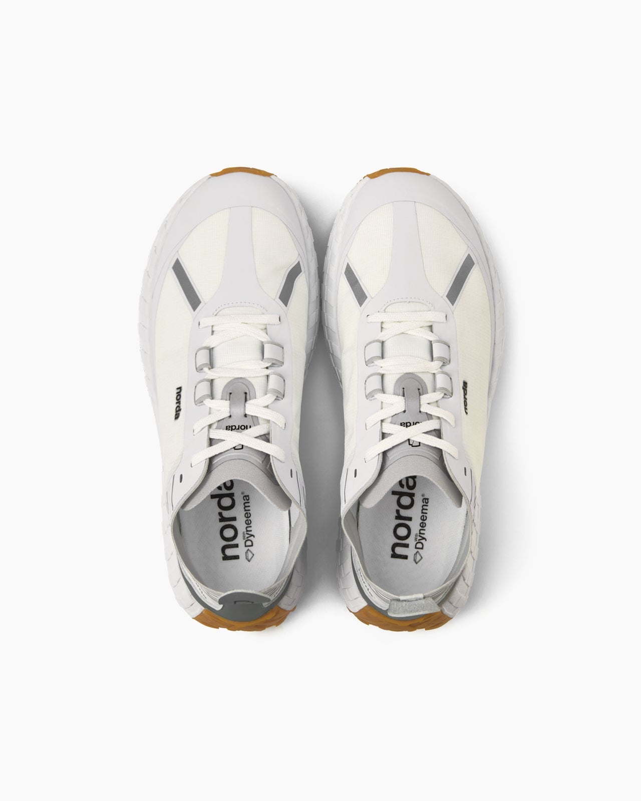 norda 001 White / Gum