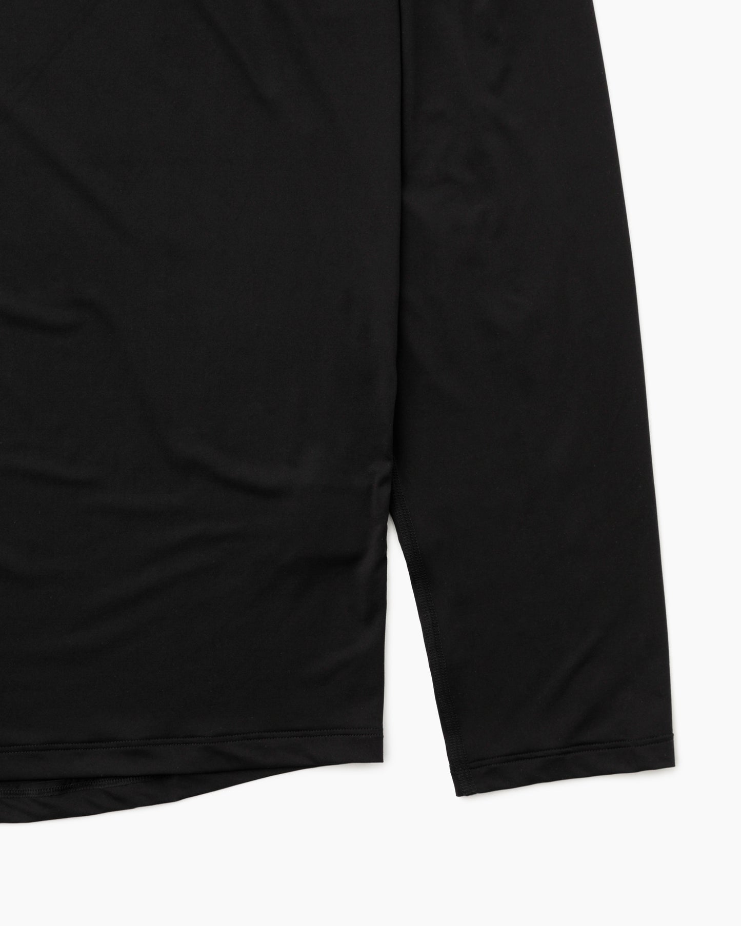 Ultralight Aloe Long Sleeve Tee Black
