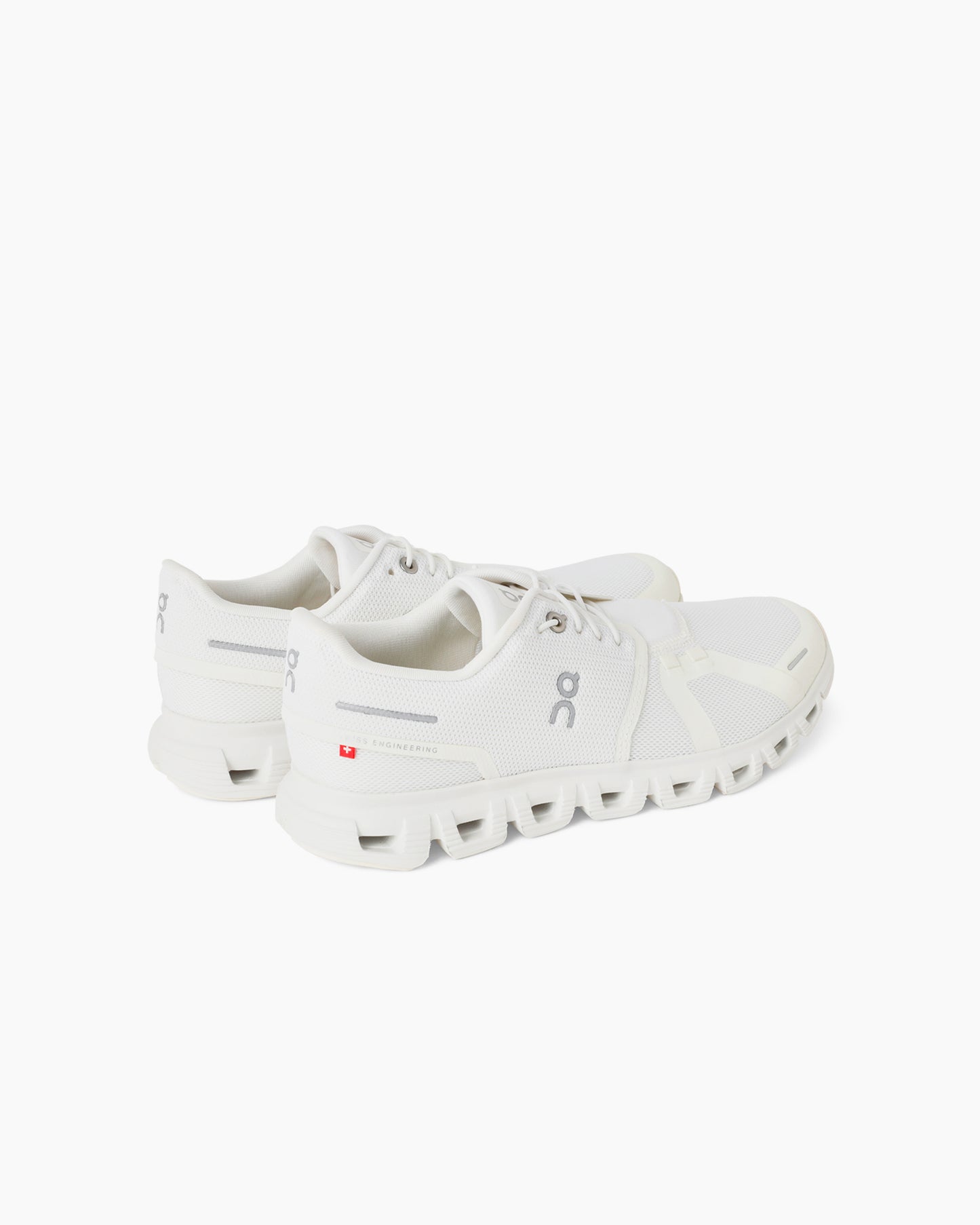 Cloud 6 White | White