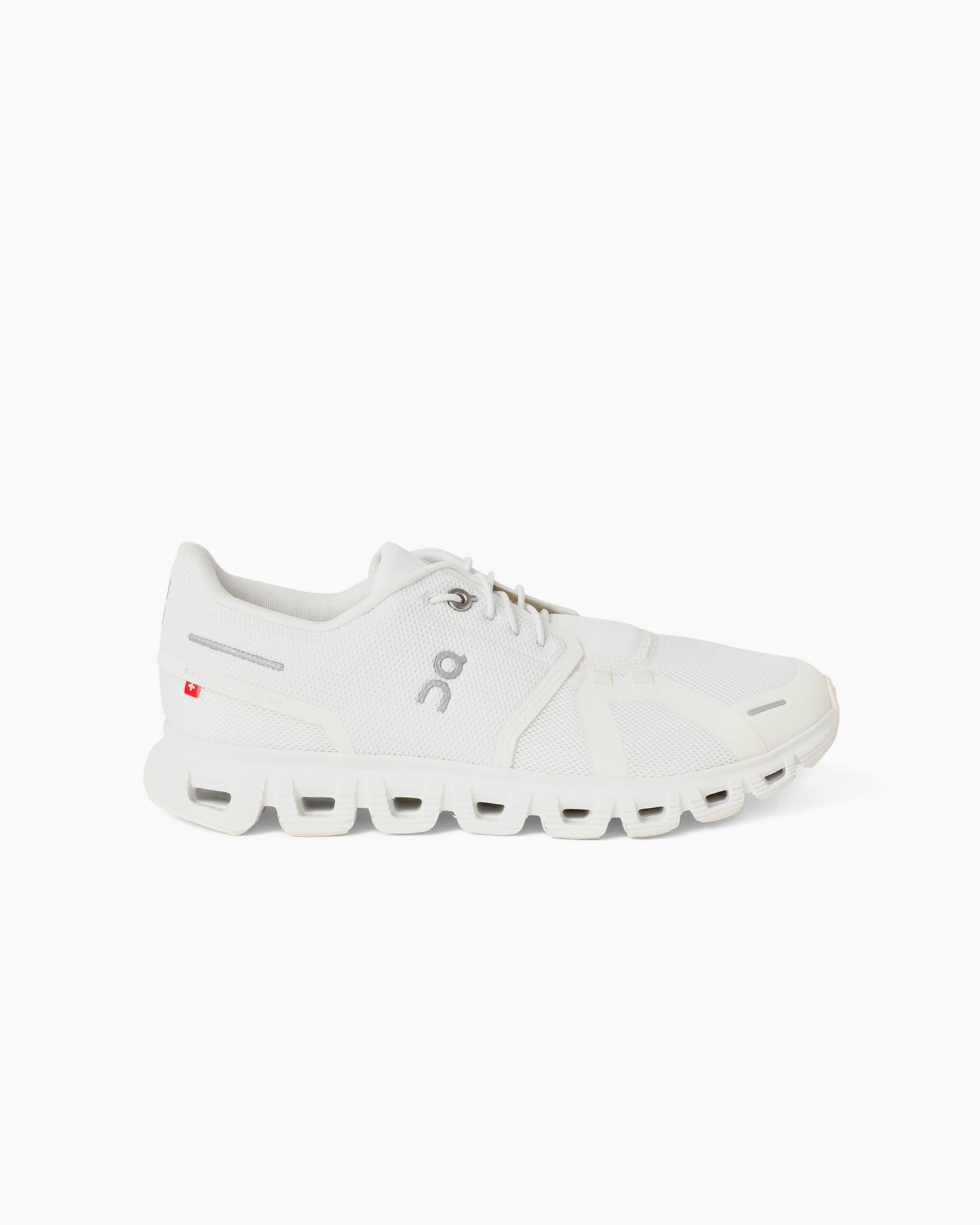 Cloud 6 White | White