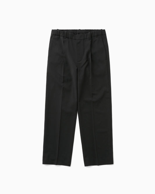 One Tuck Straight Pants Black