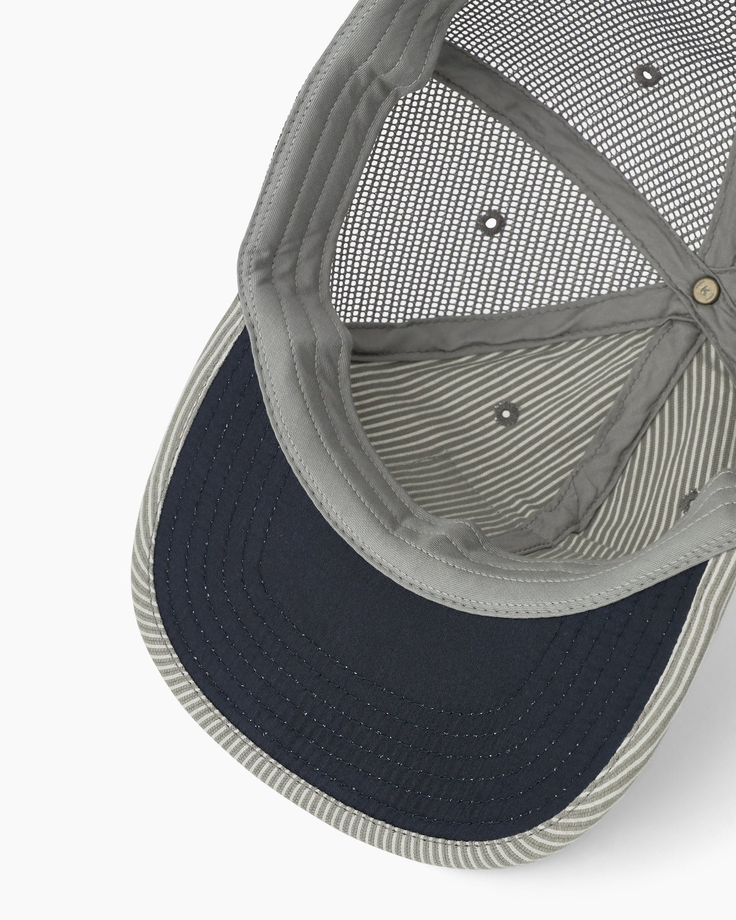 Base Mesh Cap Grey