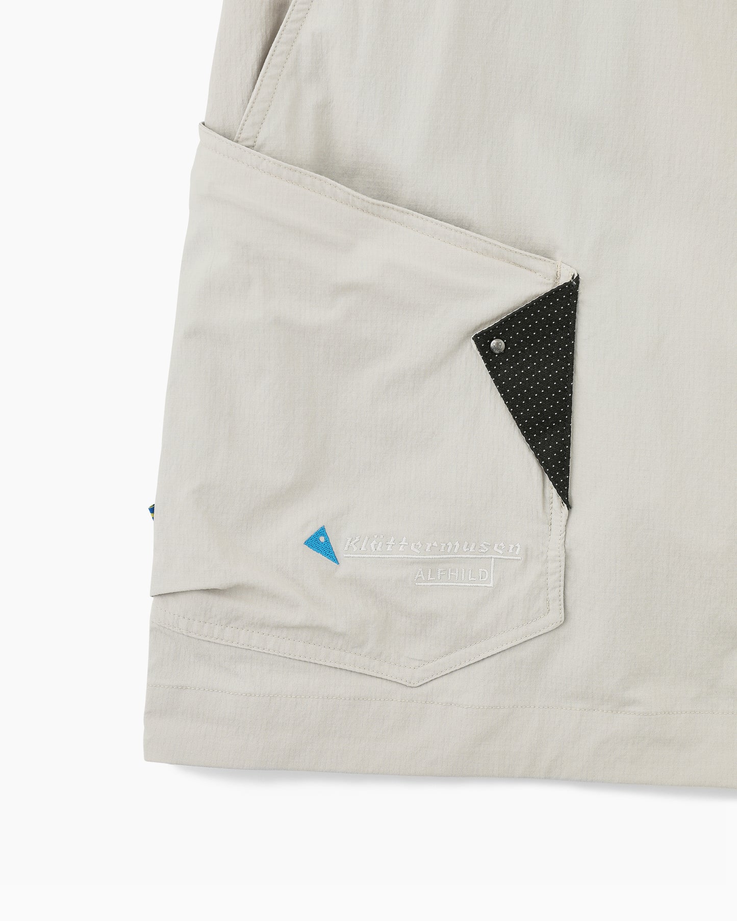 Alfhild Short M's Dove Grey