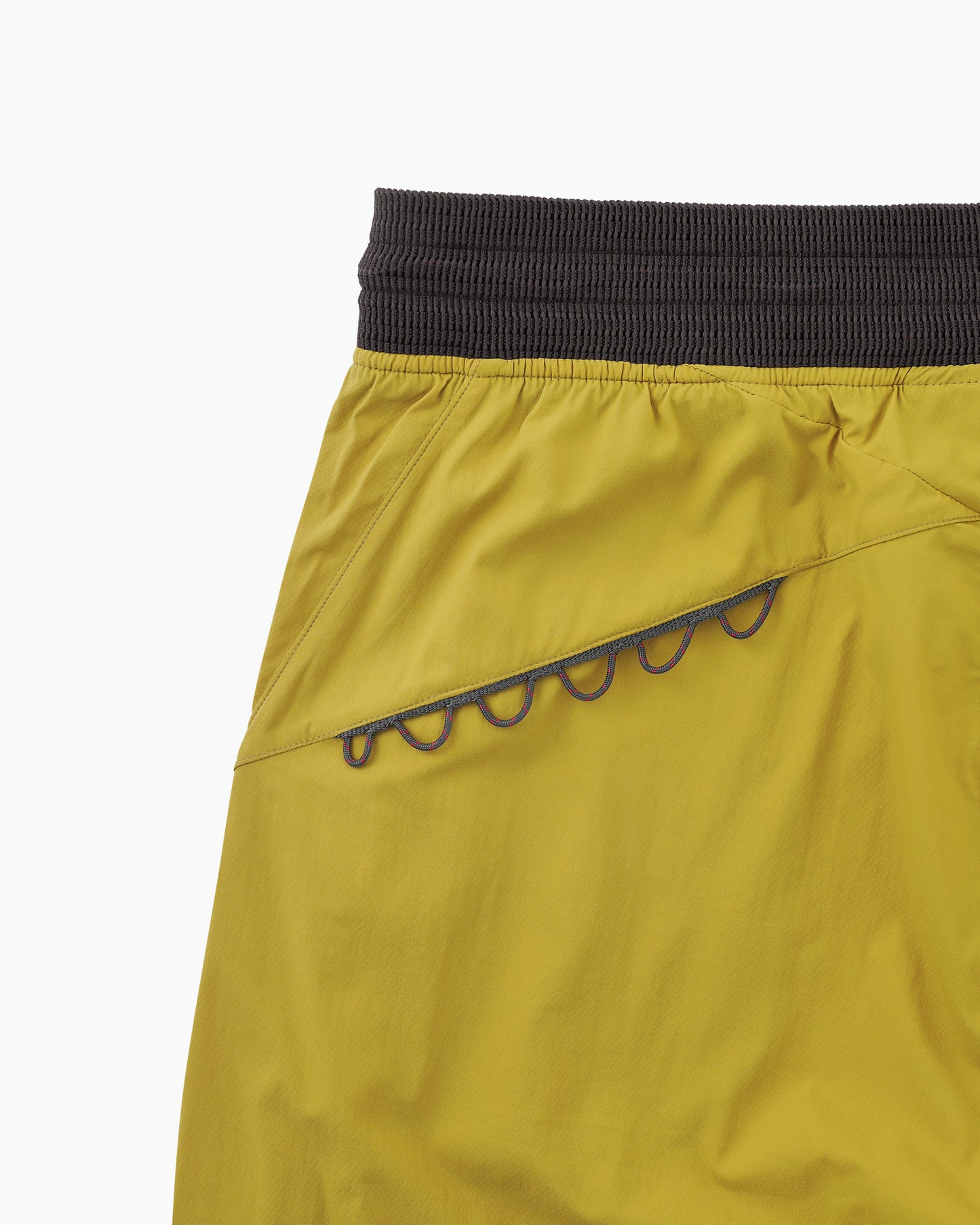 Nal Shorts M's Dark Straw