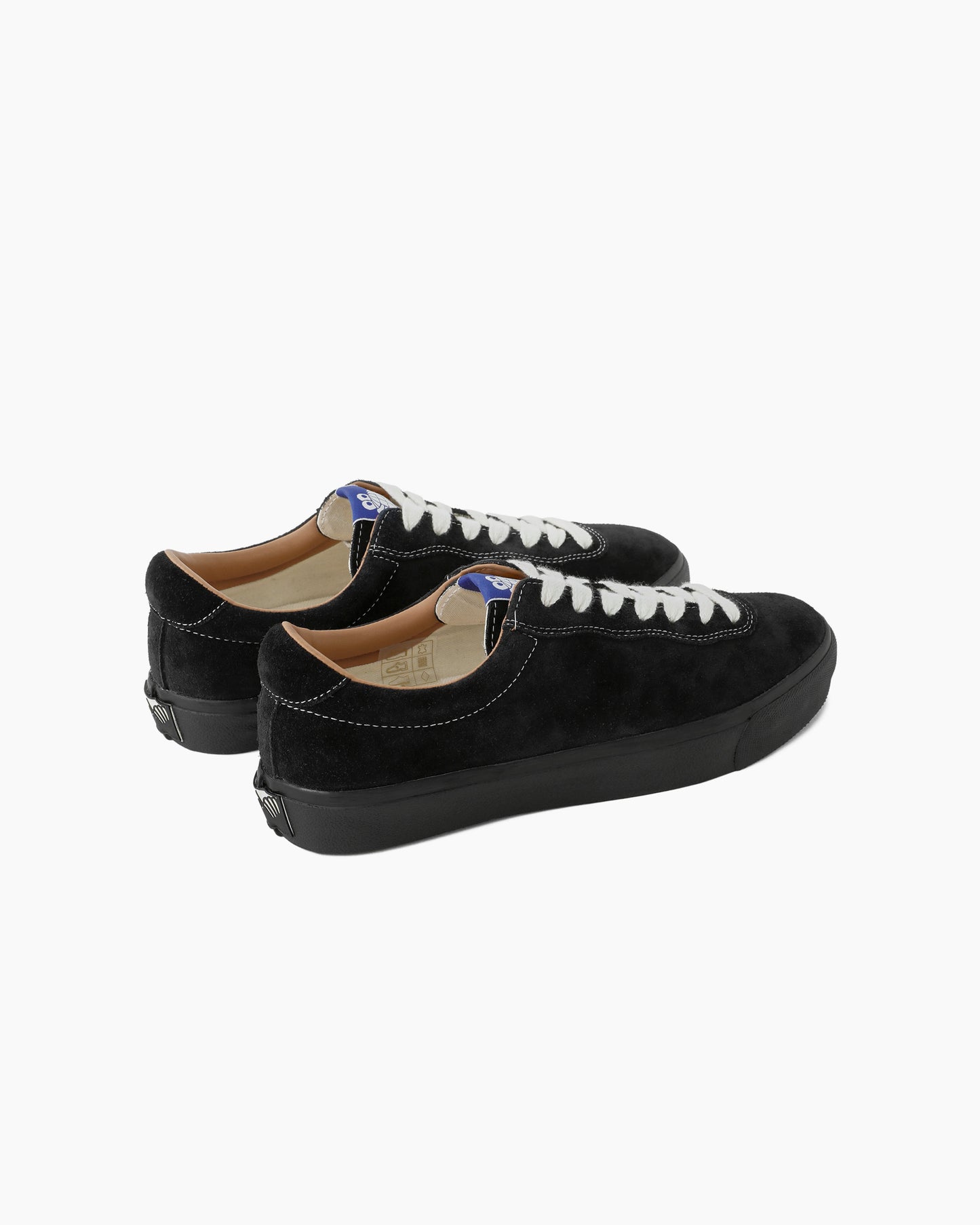 VM001 LO Suede Black/White/Black