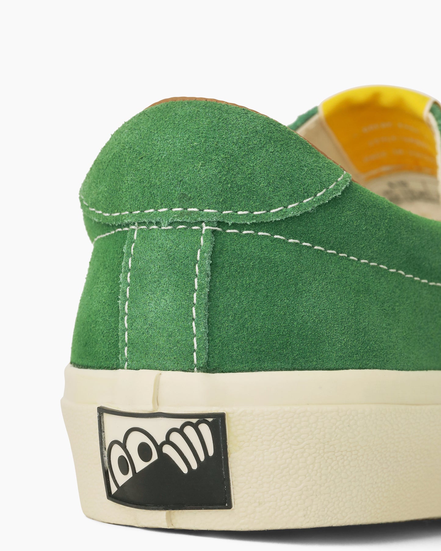VM001 Lo Suede Kelly Green/White