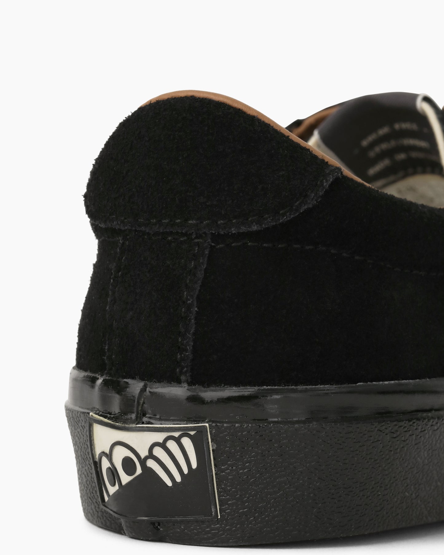 VM001 Lo Suede Black/Black SS25