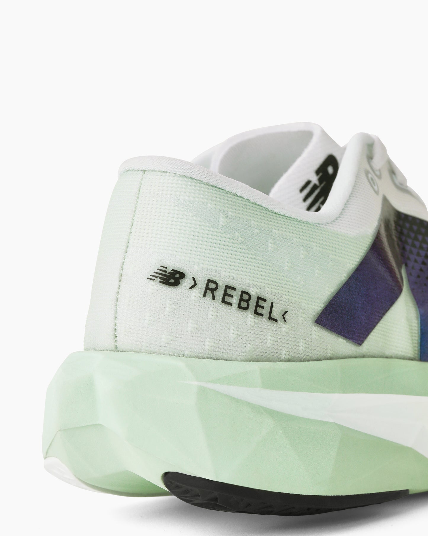 FuelCell Rebel v4 W Green