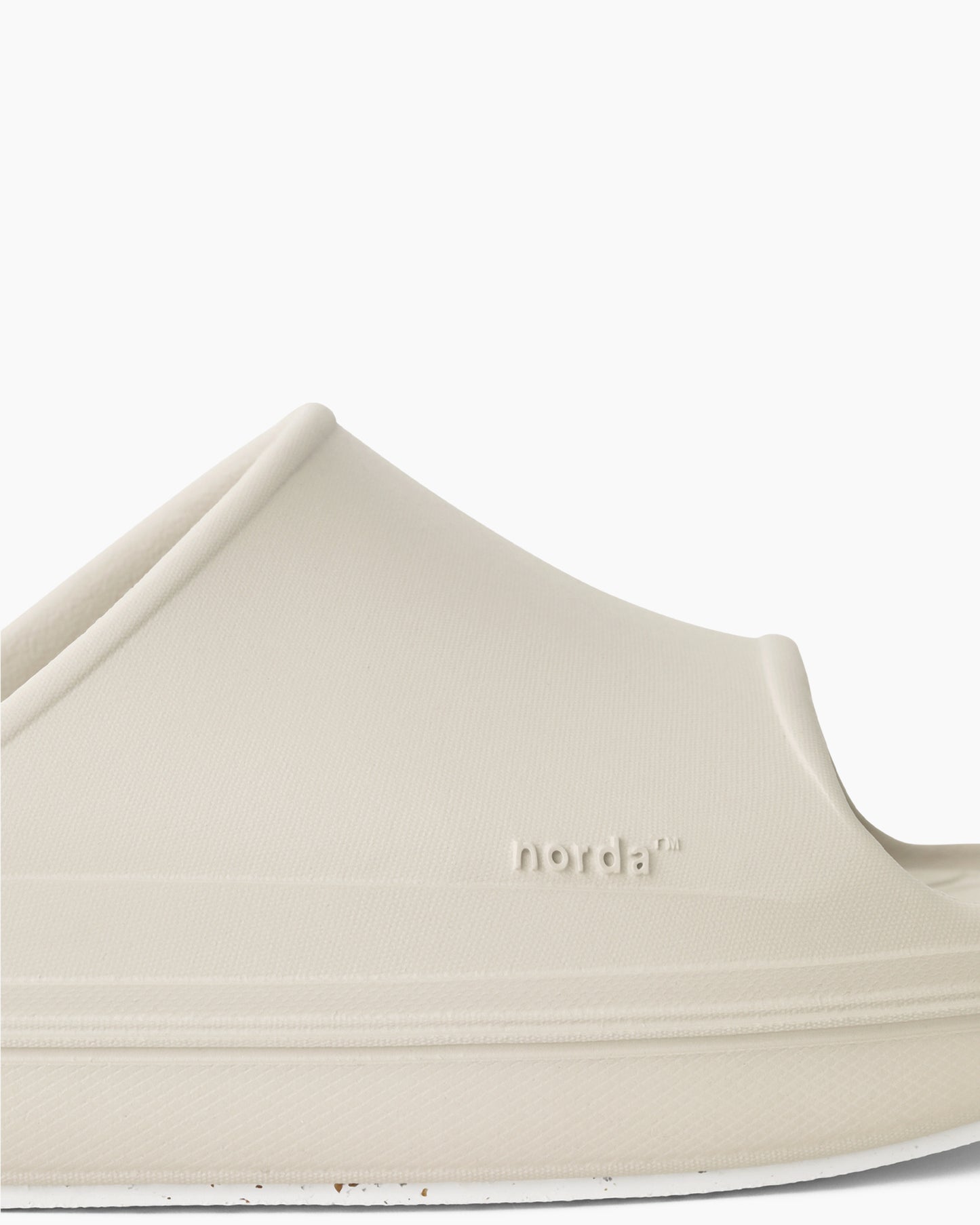 norda 008 Neve