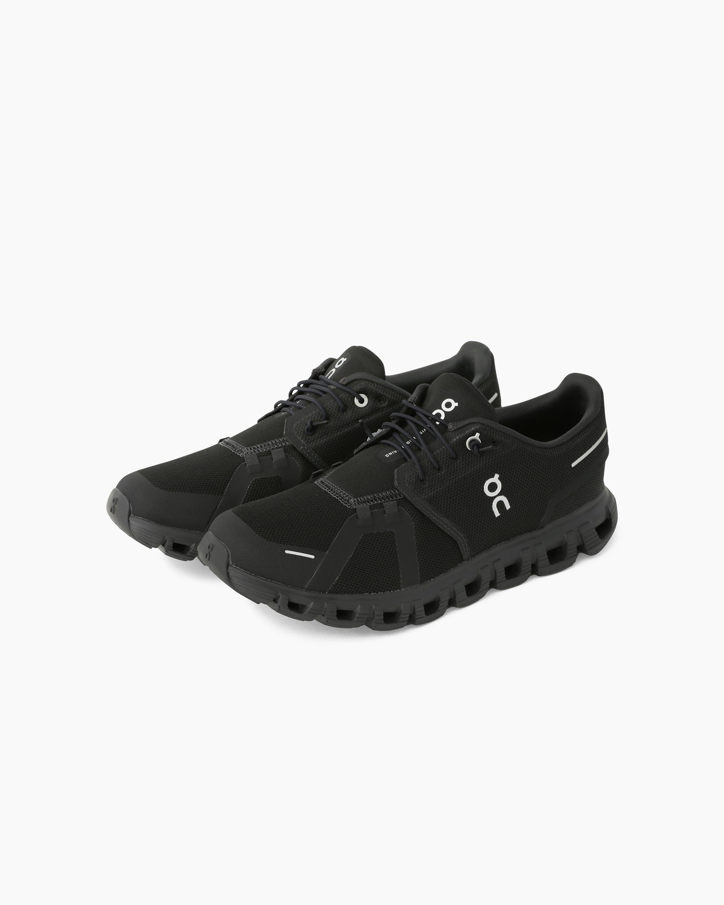 Cloud 6 Black | Black