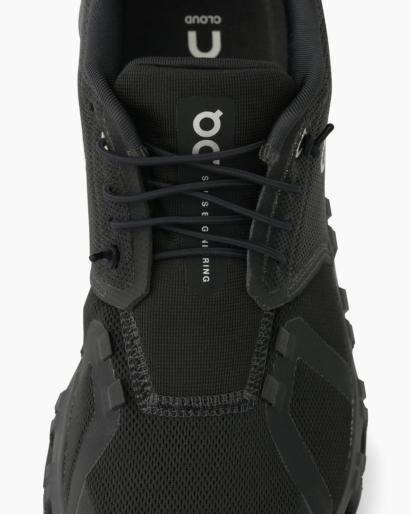 Cloud 6 Black | Black