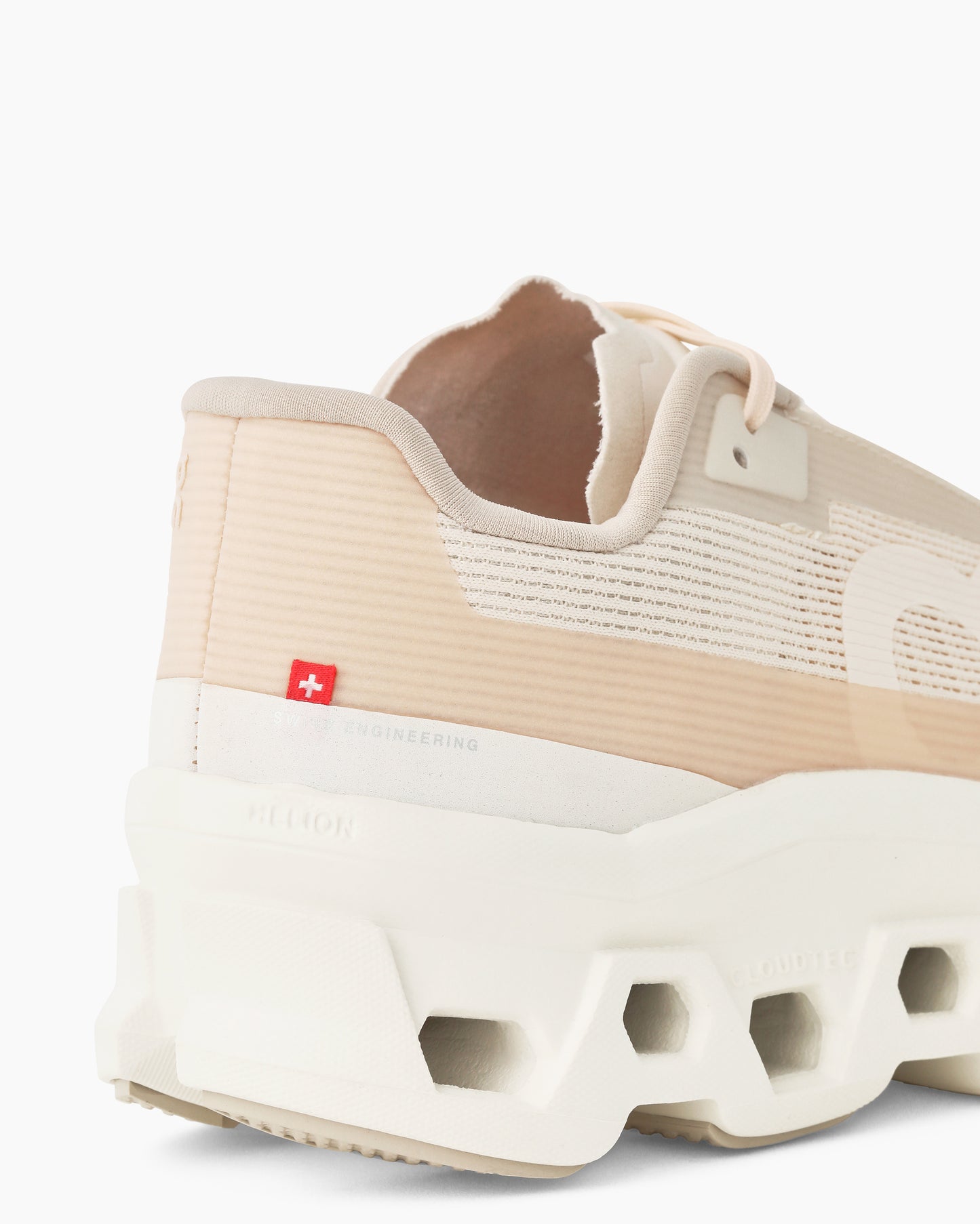 Cloudmonster Void Dew | Ivory