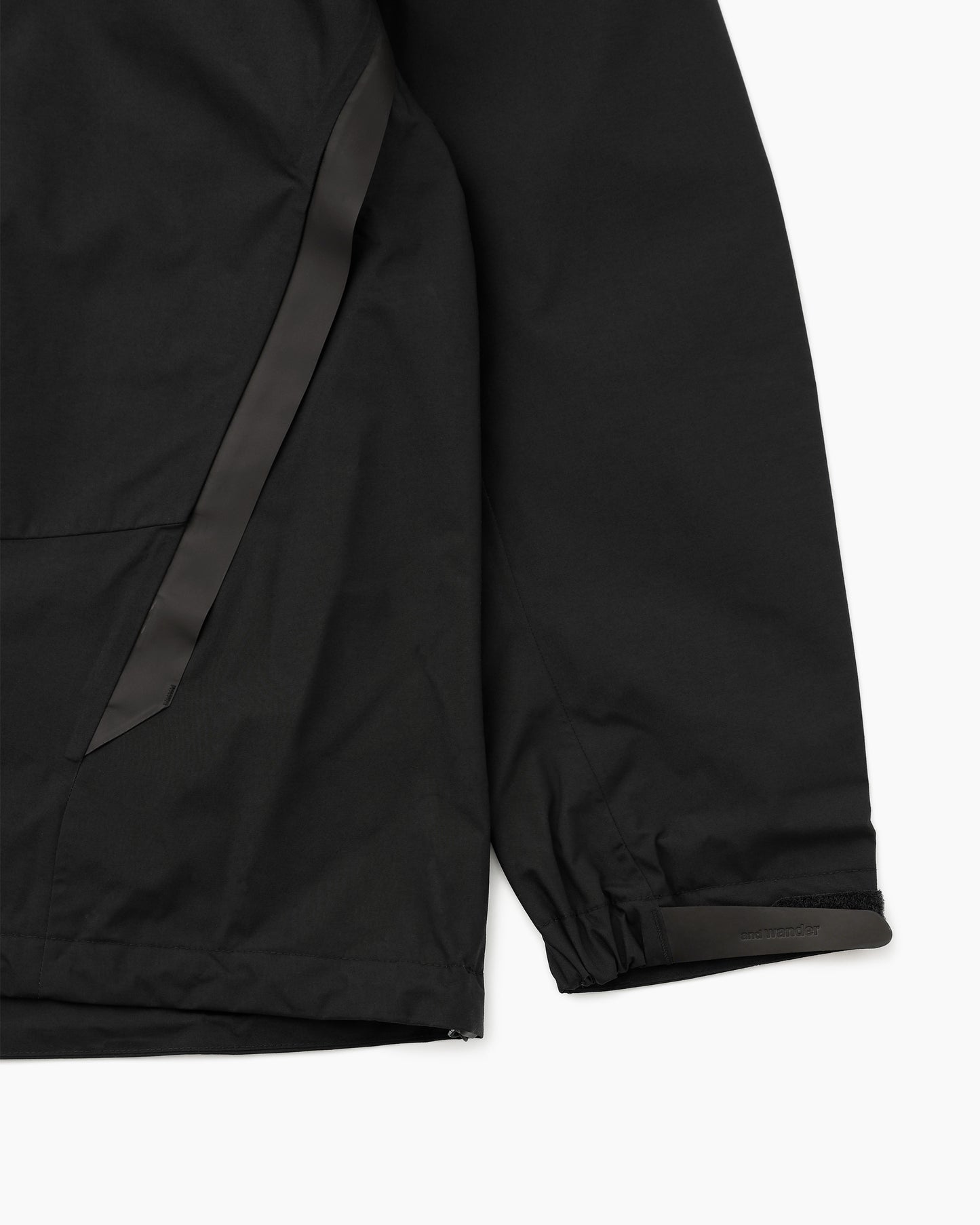 2.5L Hiker Rain Jacket Black
