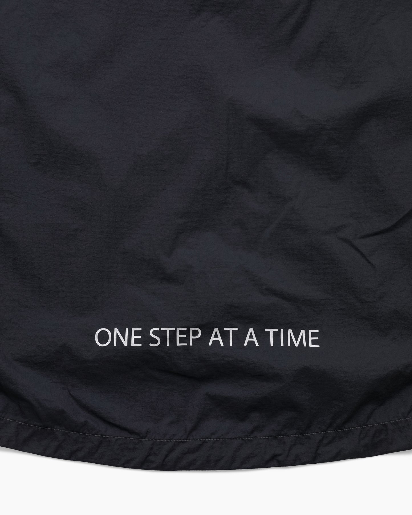 ALTRA × and Wander Ventilation Wind Jacket Navy