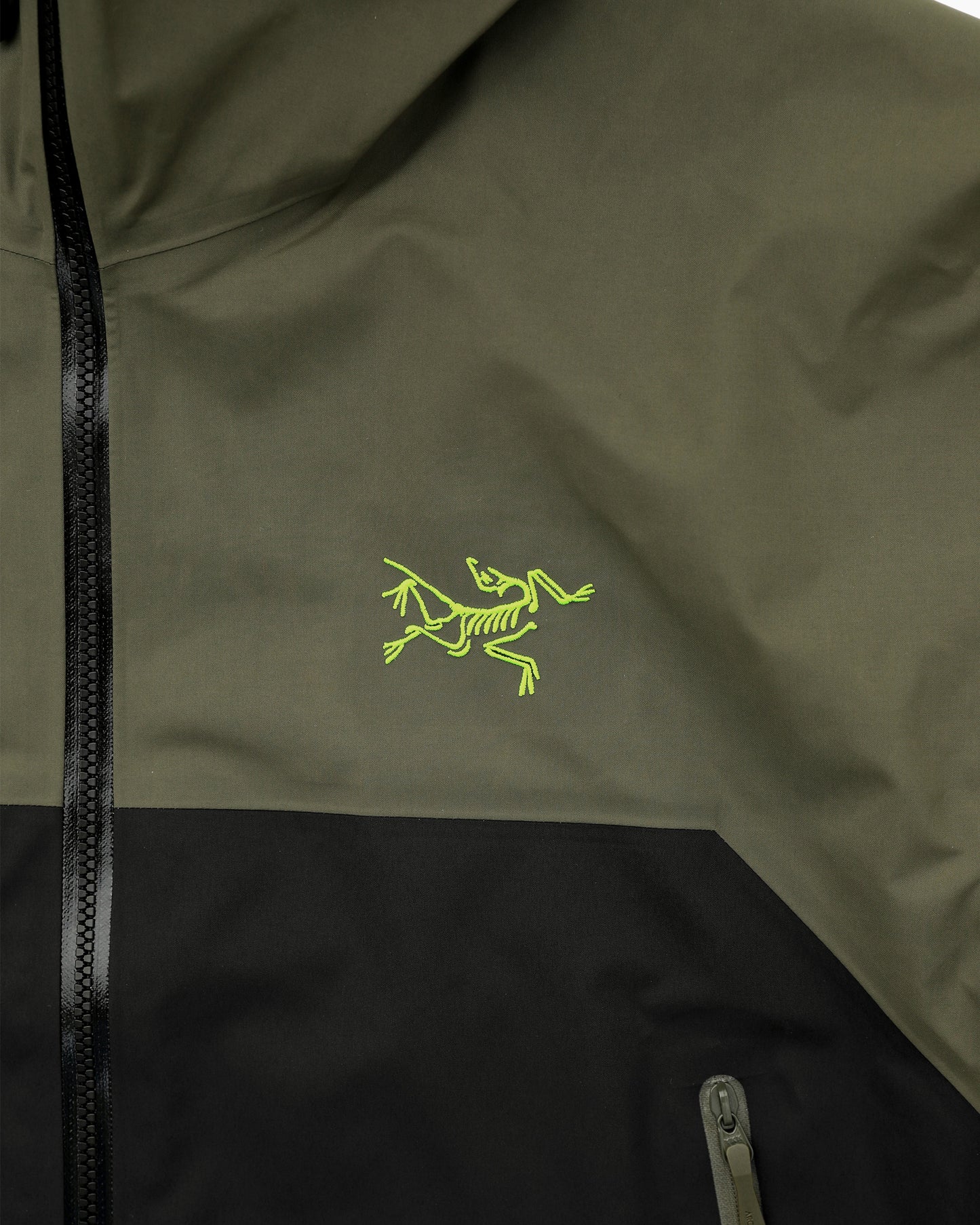 Beta Jacket M Spotlight