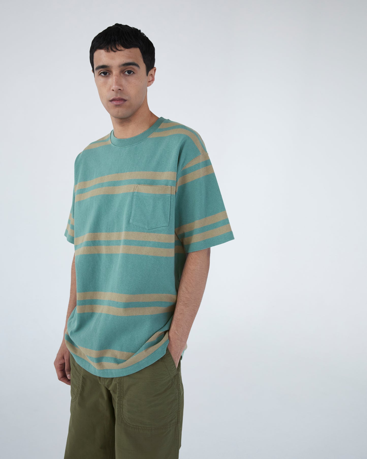 Bold Stripe S/S Tee Dusty Green