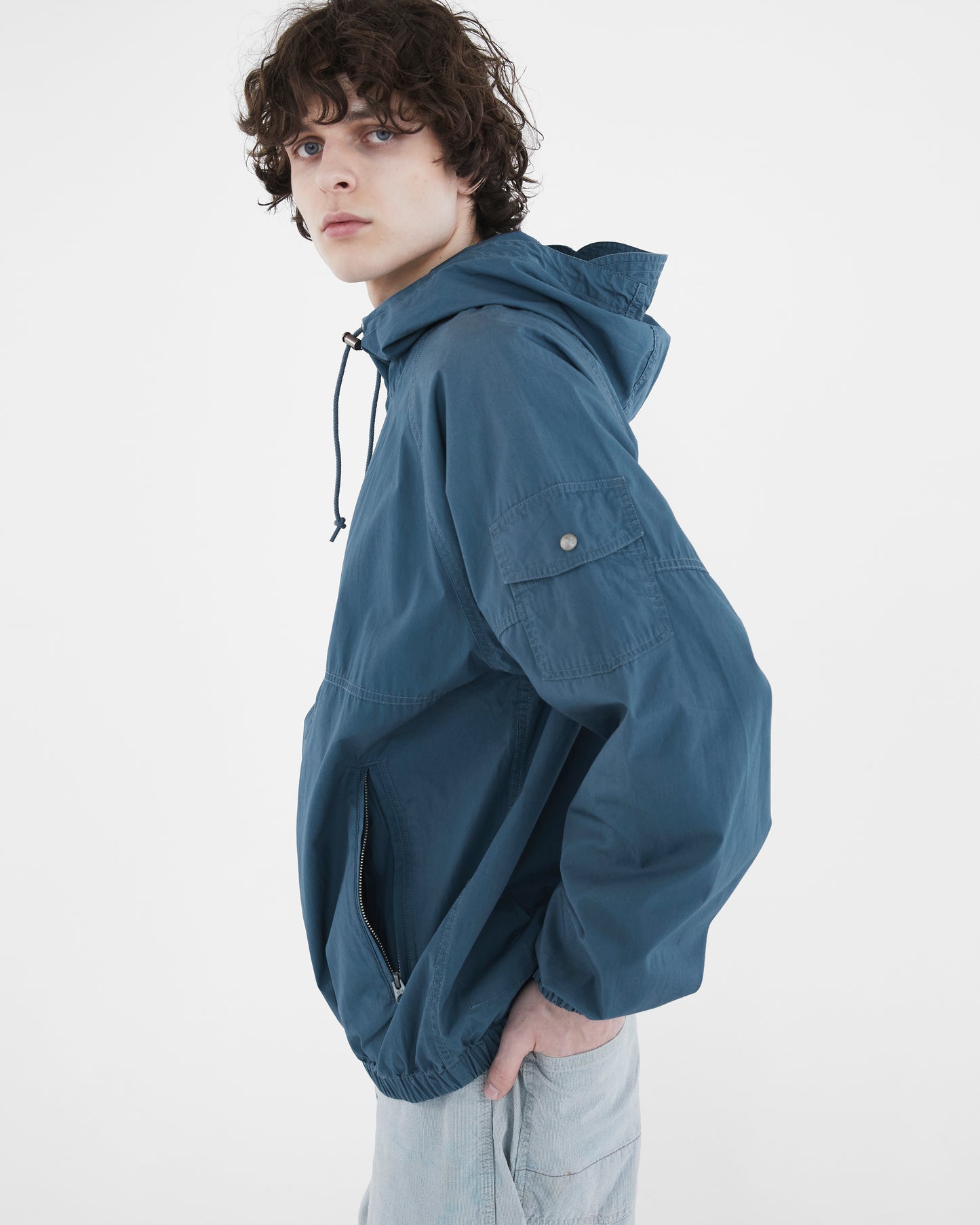 Hooded Wind Jacket Faded Blue