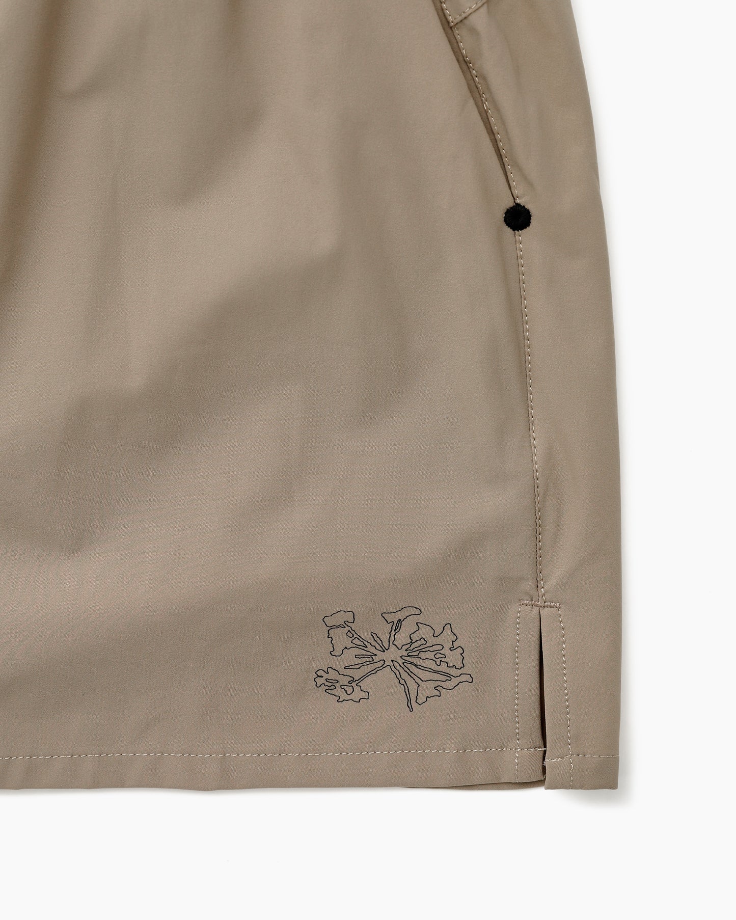 Marka Liner Short Desert Taupe