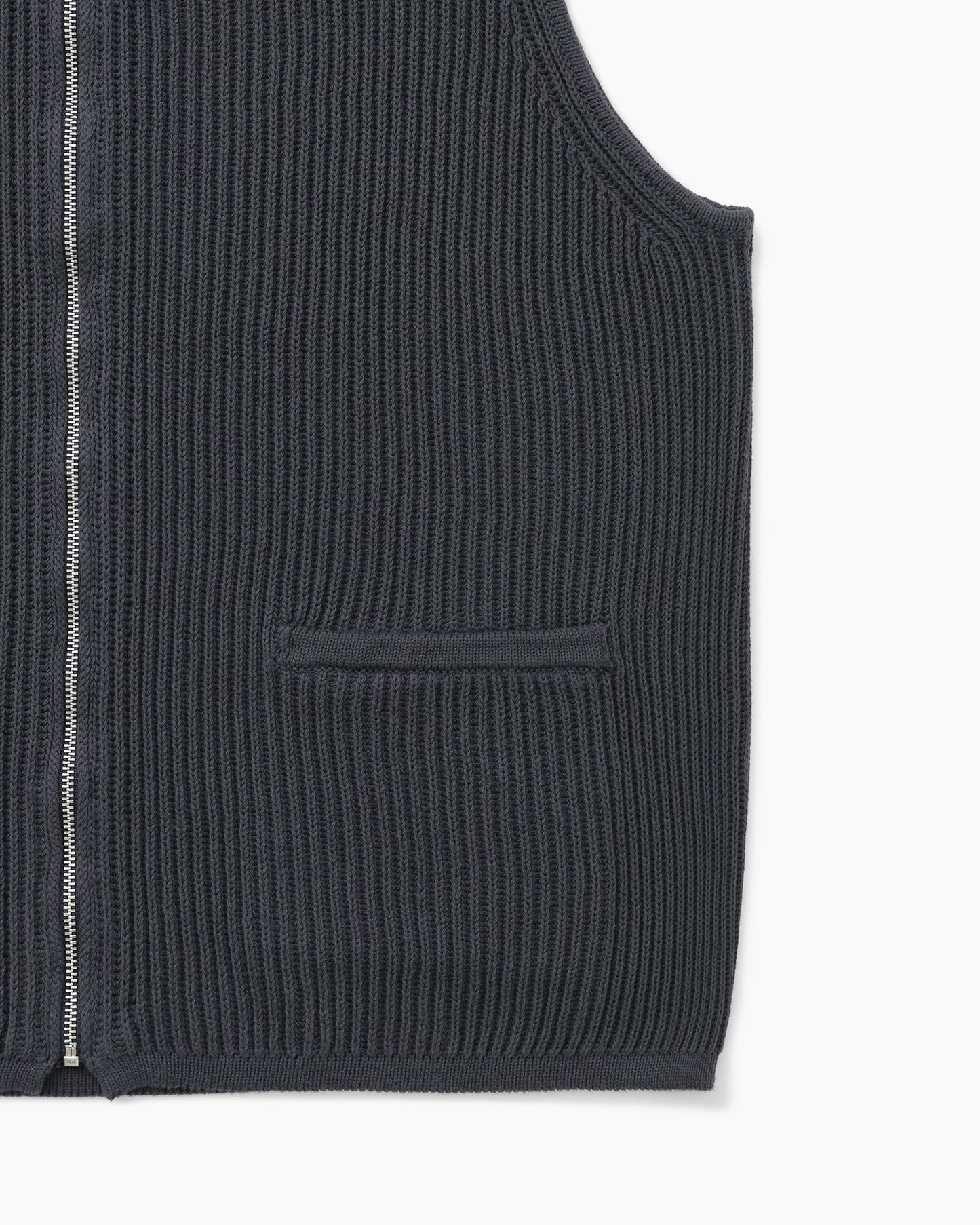 Milo Knit Vest Coal