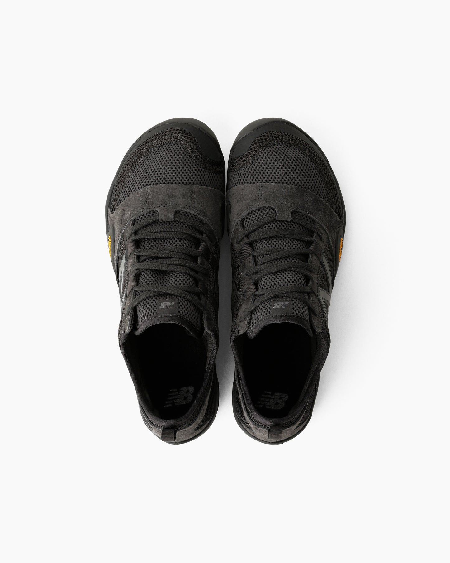 MT10OAC Black