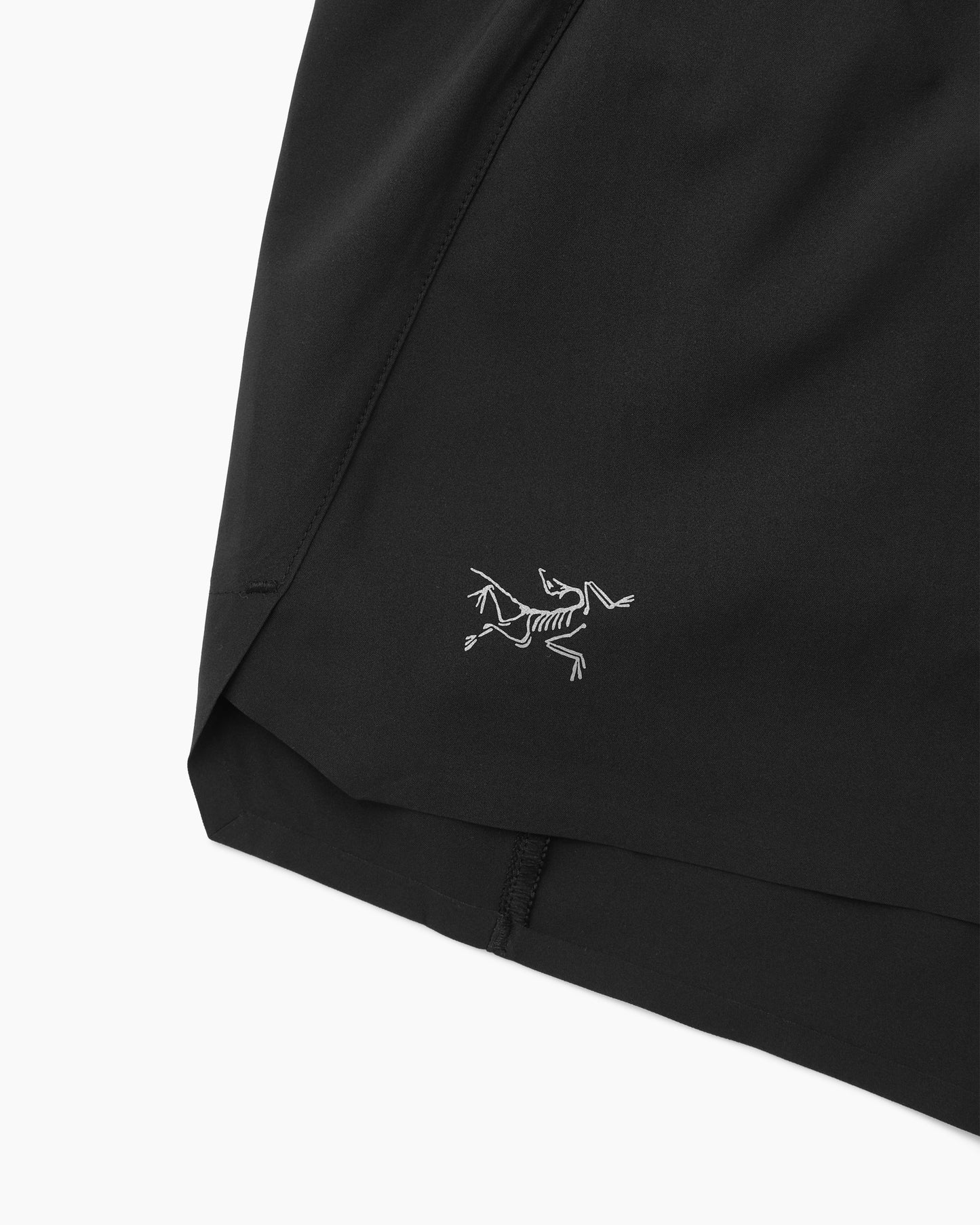 Norvan 3" Short W Black
