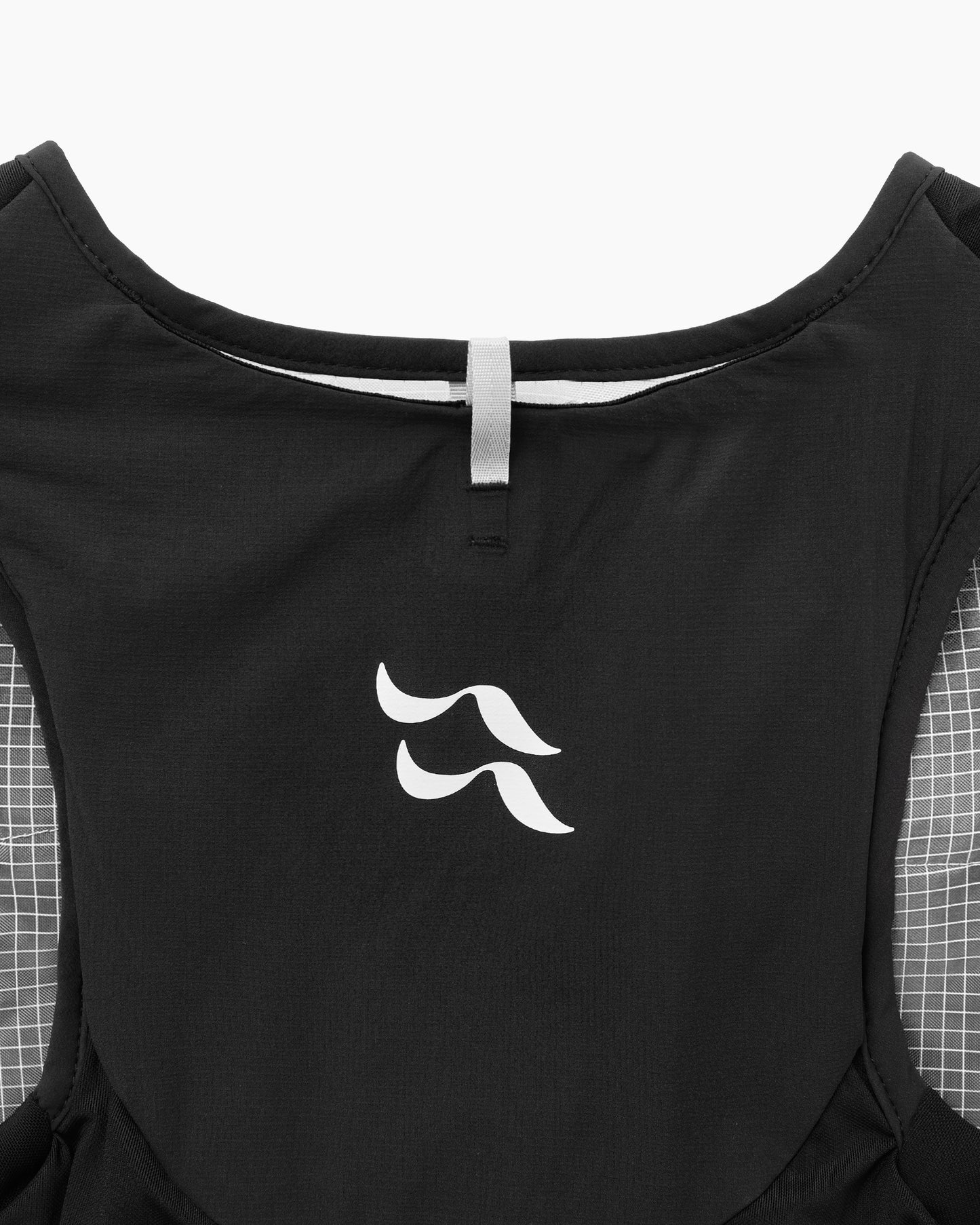 Veil 6L Lightweight Running Vest Black