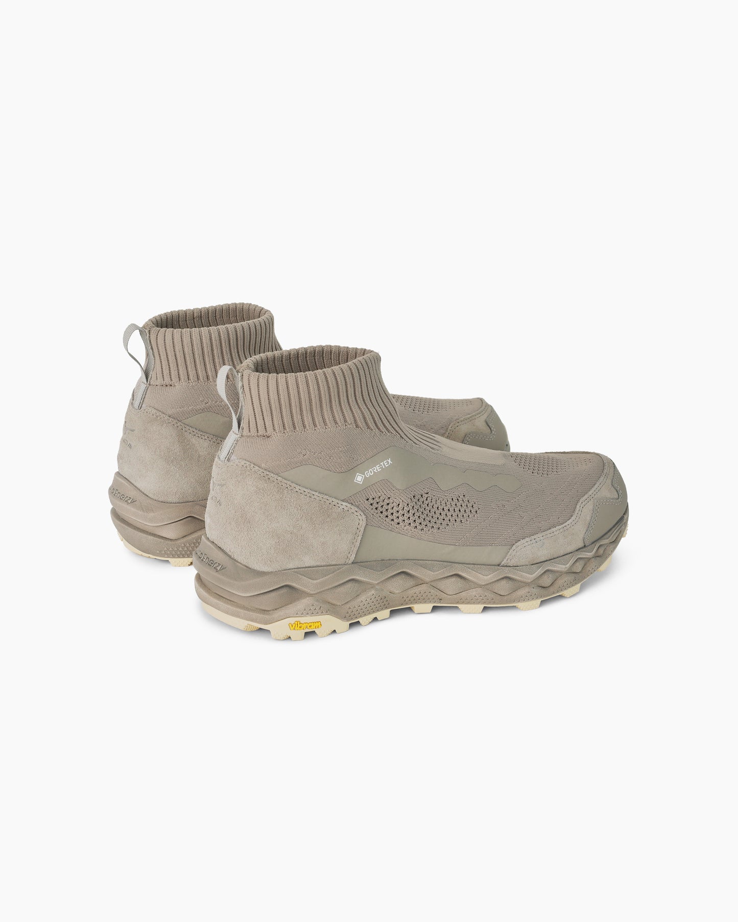 WAVE MUJIN LS MID GTX nonnative Light Gray/White
